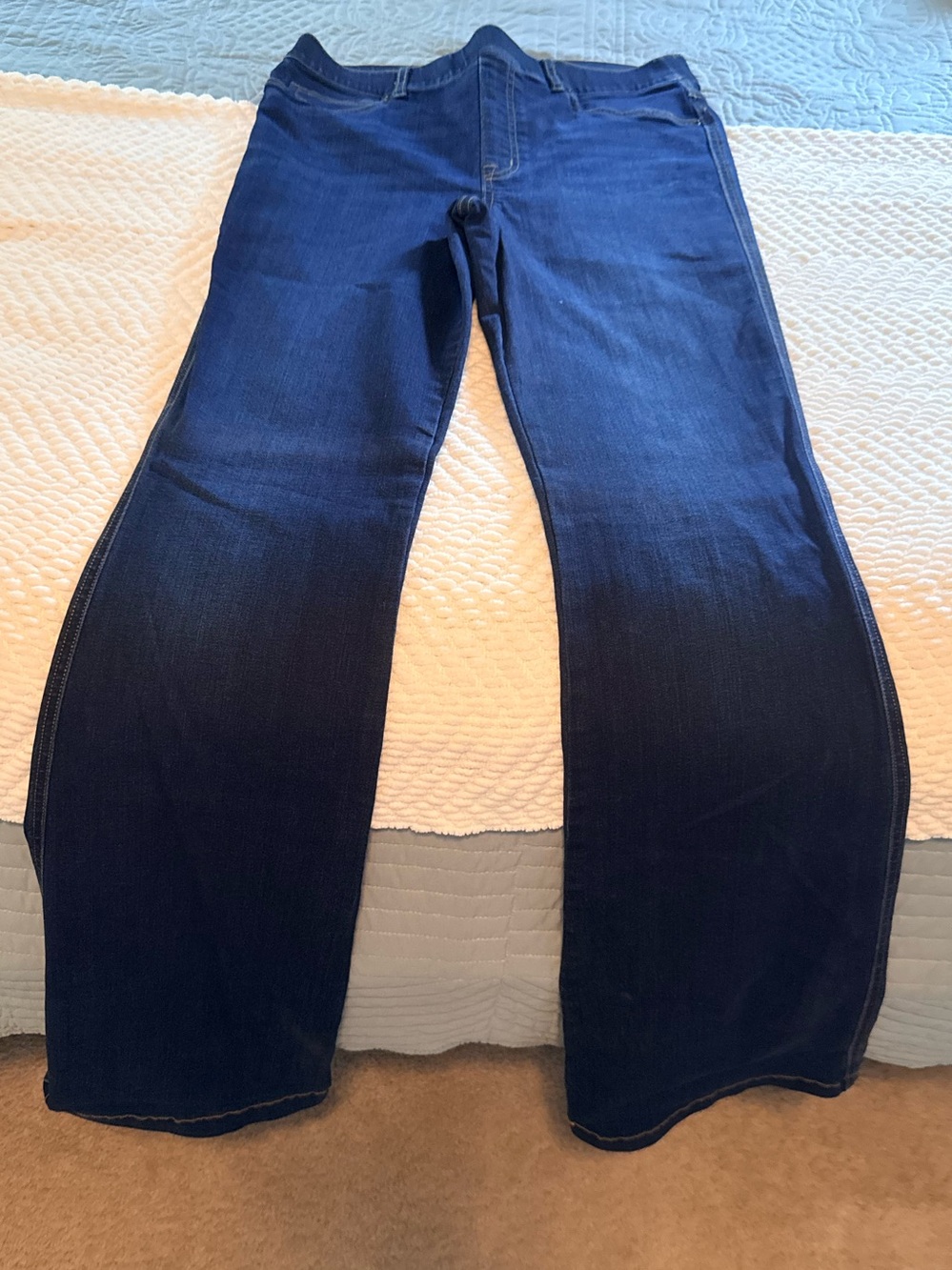 SPANX Women's Tall Dark Blue Flare Jeans-NEVER WORN with elastic waist